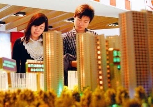 2025青岛黑户不看征信的车贷，罗列5个征信黑了车贷居然过了